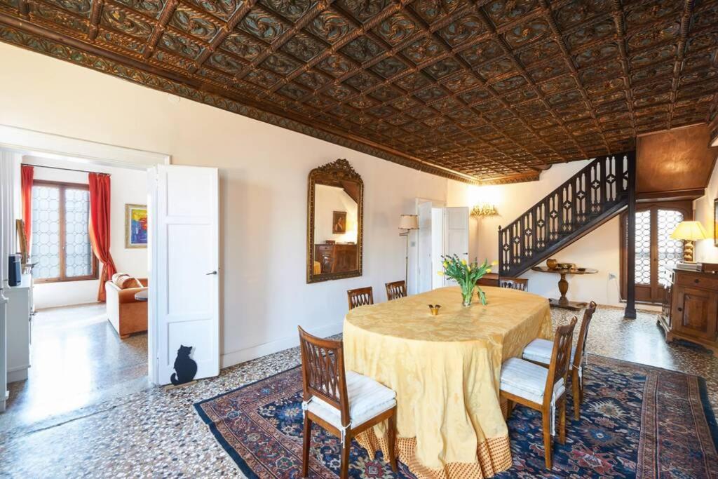 Ca' Fenice, Charming Apartment In San Marco, Sleep 7 Venedig Exterior foto